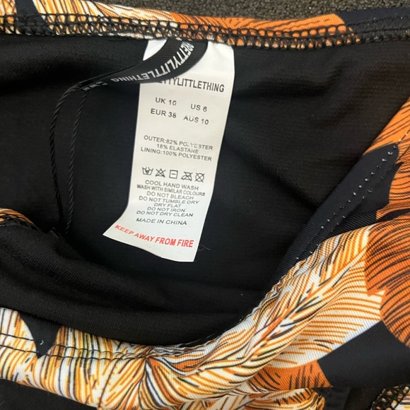 Bathing suit + Cover up Set - Picture 5 of 5